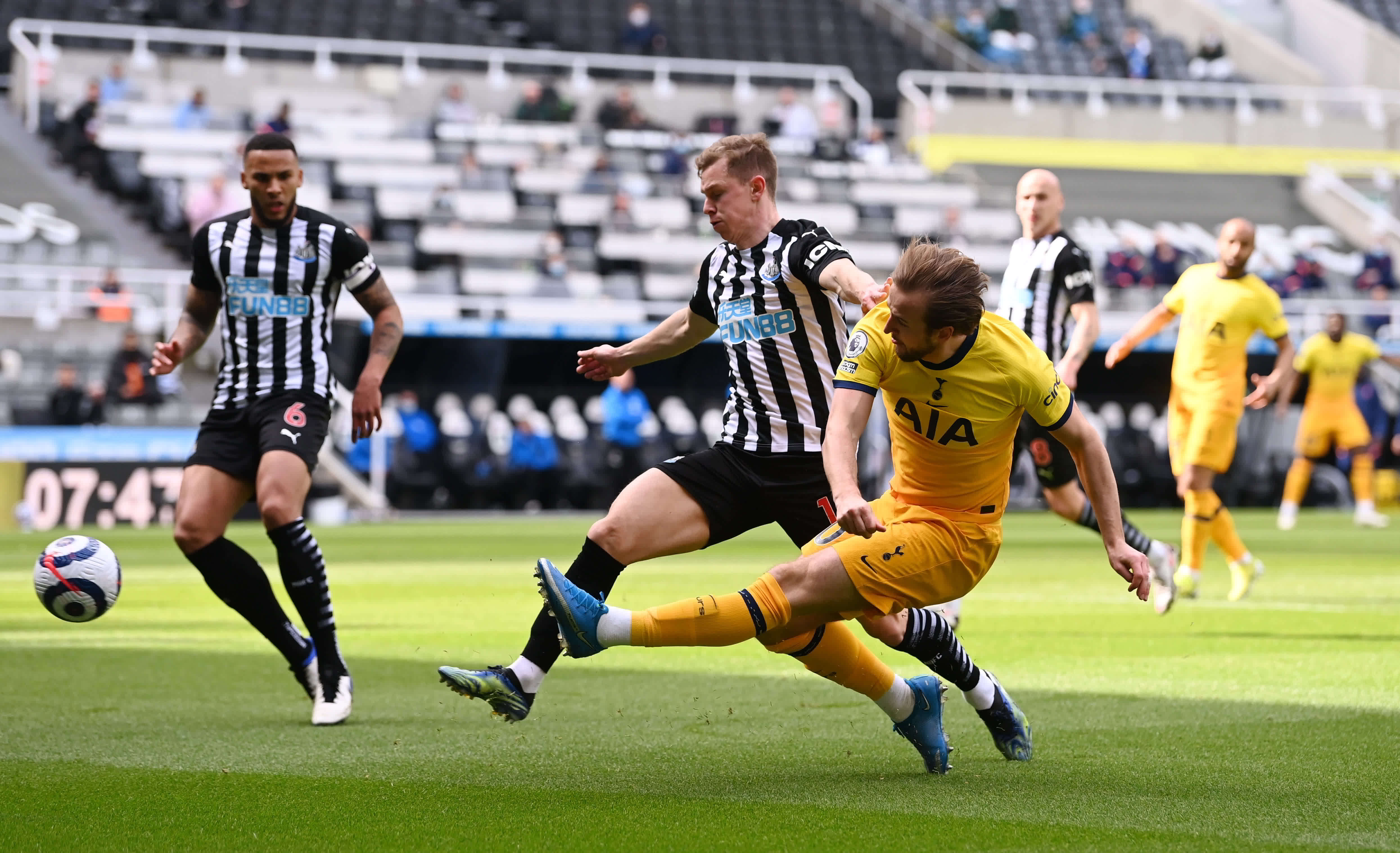 西蒙斯曾是 西蒙斯曾是