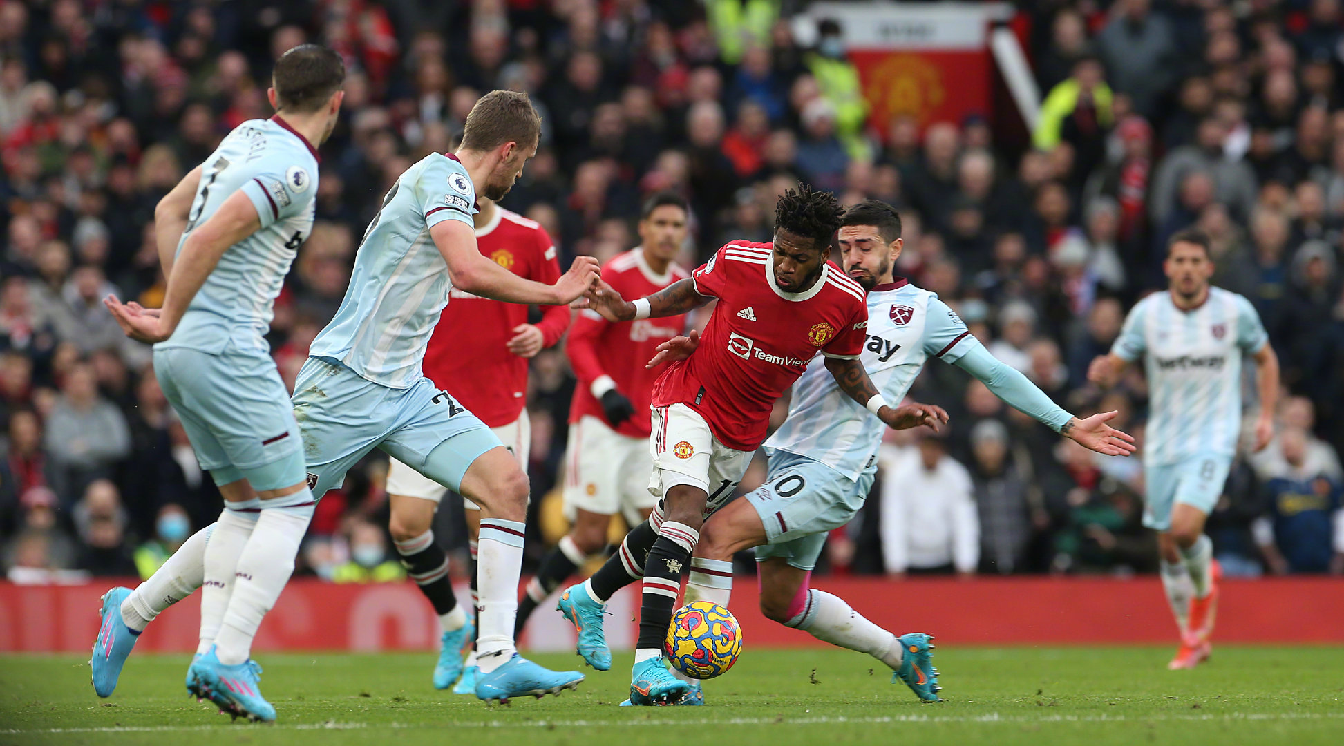 和勇敢的比 和勇敢的比